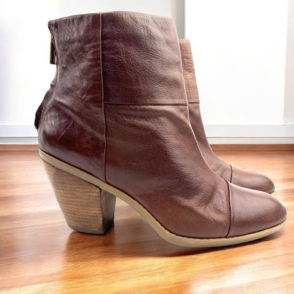 Bandolino Joined To Me Leather Ankle Booties Rear Zipper Western Heel Brown 8M